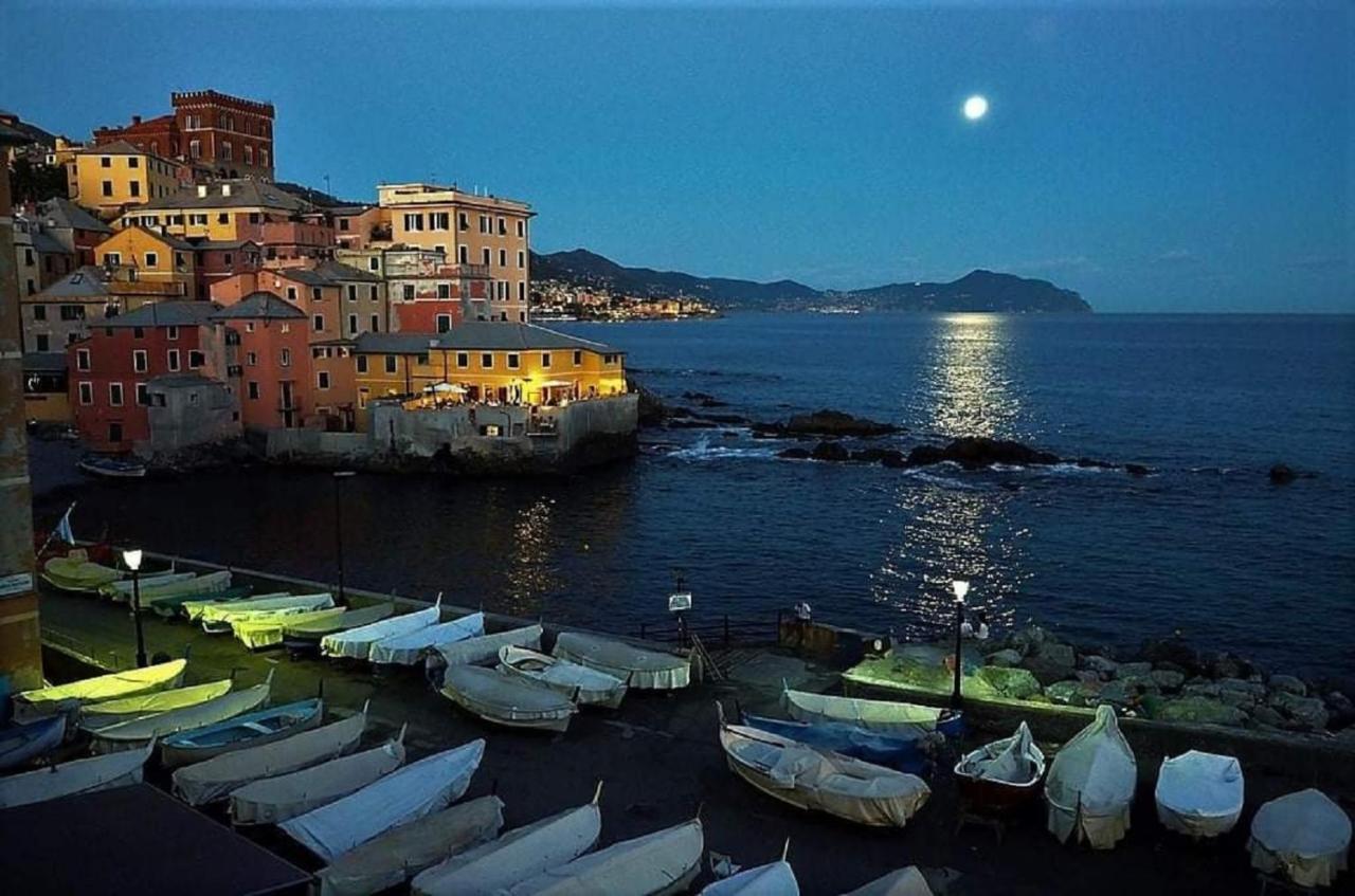 Wow Home 2 - 175 Mq - Posteggio Privato - Davanti Porto Traghetti - Fino A 10 Posti Letto - Balcone Genova Kültér fotó